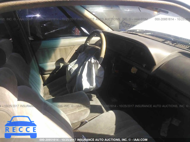 1993 OLDSMOBILE 88 ROYALE 1G3HN53L0PH310426 image 4