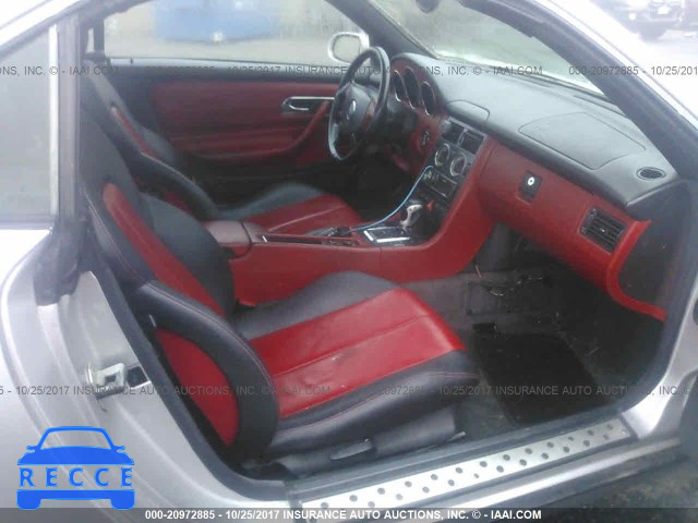 1999 Mercedes-benz SLK 230 KOMPRESSOR WDBKK47F3XF088715 image 4
