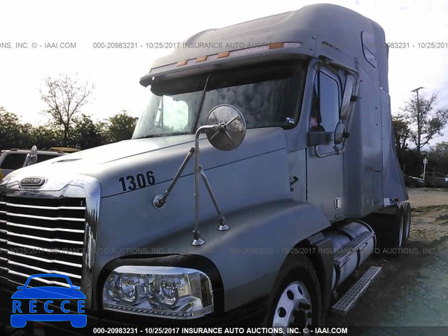 2002 FREIGHTLINER ST120 ST120 1FUJBBBD12LJ07014 image 1