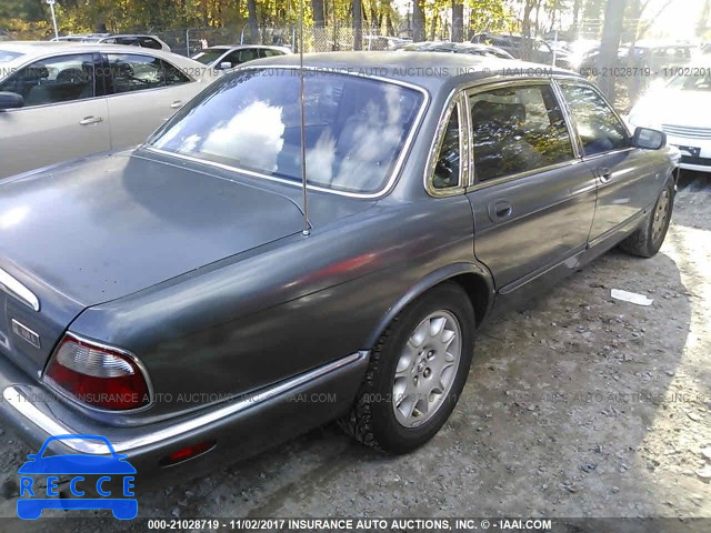 1999 Jaguar XJ8 L SAJHX6040XC860317 image 3