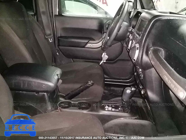 2017 JEEP WRANGLER Unlimited 1C4HJWDG3HL570062 image 4