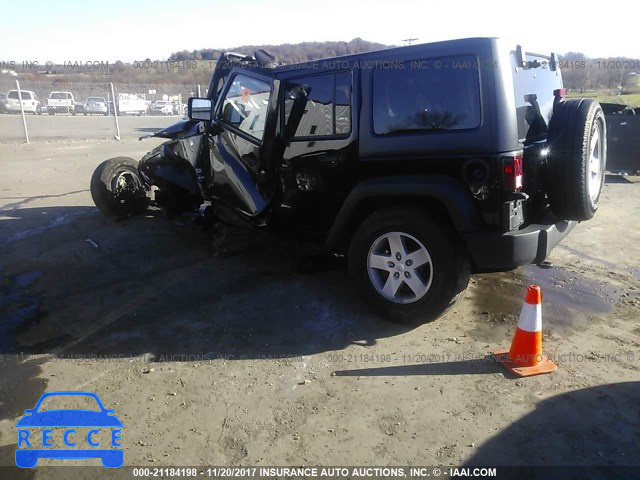 2015 JEEP WRANGLER UNLIMITE SPORT 1C4BJWDG2FL761720 image 2