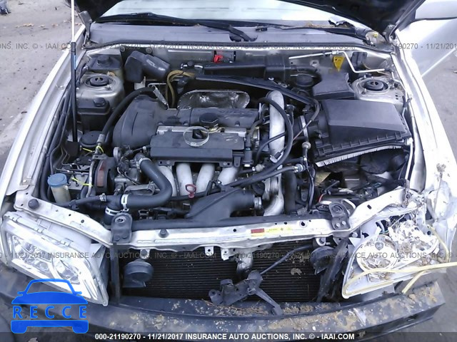 2004 Volvo V40 1.9T YV1VW27534F041897 image 9