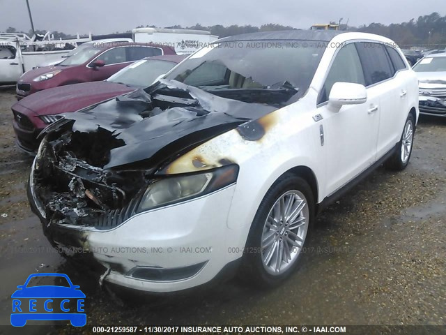 2016 LINCOLN MKT 2LMHJ5AT5GBL01037 Bild 1