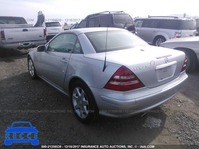 2002 MERCEDES-BENZ SLK 230 KOMPRESSOR WDBKK49F52F265030 Bild 2