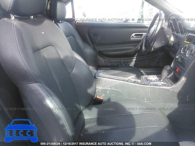 2002 MERCEDES-BENZ SLK 230 KOMPRESSOR WDBKK49F52F265030 image 4