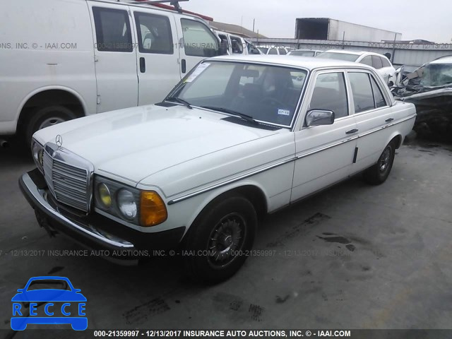 1982 MERCEDES-BENZ 240 D WDBAB23AXCB349303 image 1