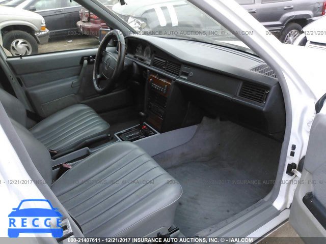 1993 Mercedes-benz 190 E 2.3 WDBDA28D7PG032008 зображення 4