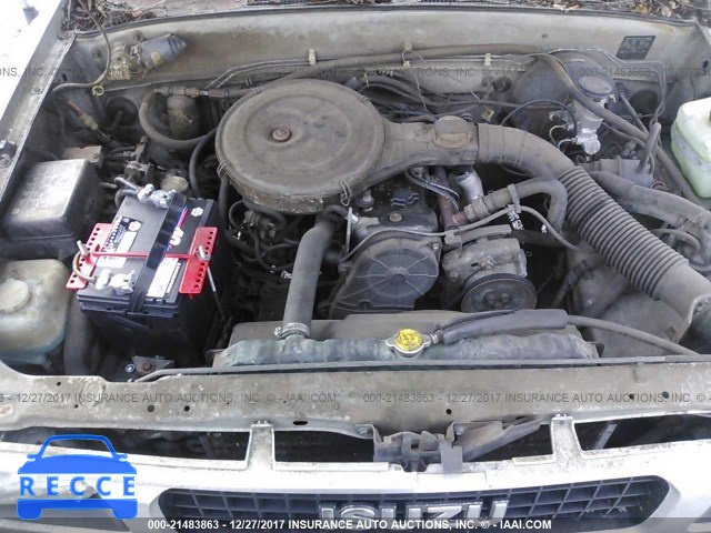 1990 Isuzu Conventional SHORT BED JAACL11L9L7210957 image 9