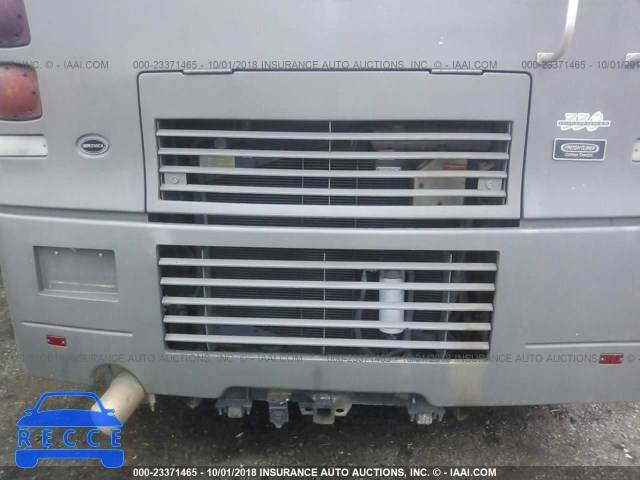 2002 FREIGHTLINER CHASSIS X LINE MOTOR HOME 4UZAAHAK92CJ85968 Bild 9