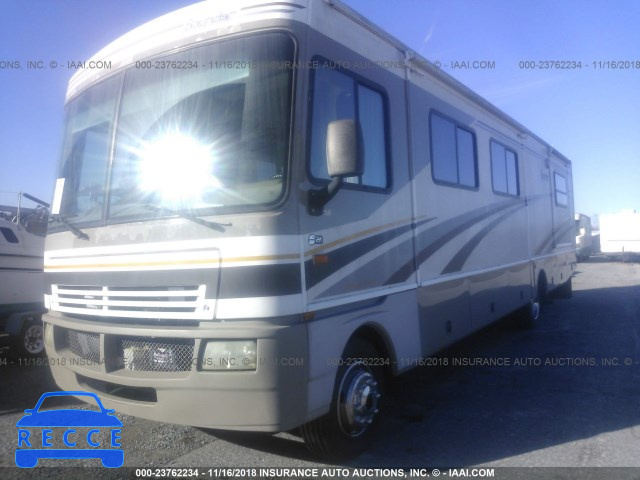 2004 WORKHORSE CUSTOM CHASSIS MOTORHOME CHASSIS W22 5B4MP67G743383500 image 1
