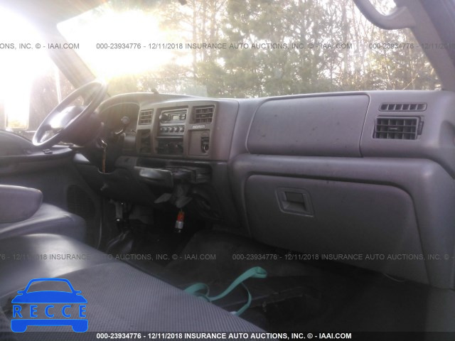 2005 FORD F650 SUPER DUTY 3FRNF65F65V154136 image 4