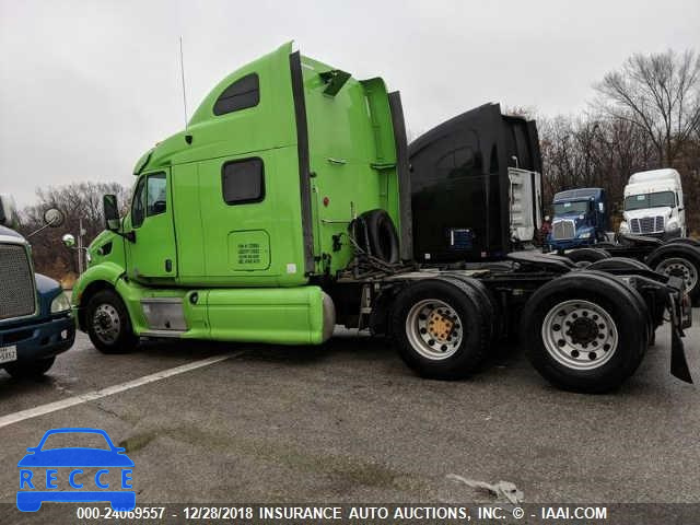 2013 PETERBILT 587 1XP4D49X4DD123990 Bild 2