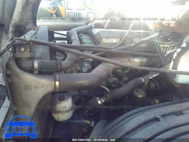 2001 FREIGHTLINER ST120  1FUJA3CG61LG57635 image 9