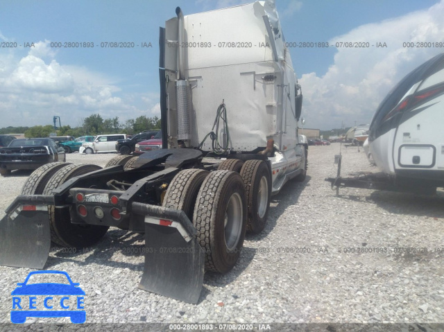 2001 FREIGHTLINER ST120  1FUJA3CG61LG57635 image 3