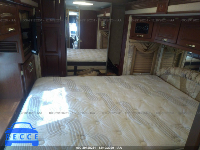 2005 SPARTAN MOTORS MOTORHOME 4VZ 4VZBN1B915C049577 image 7