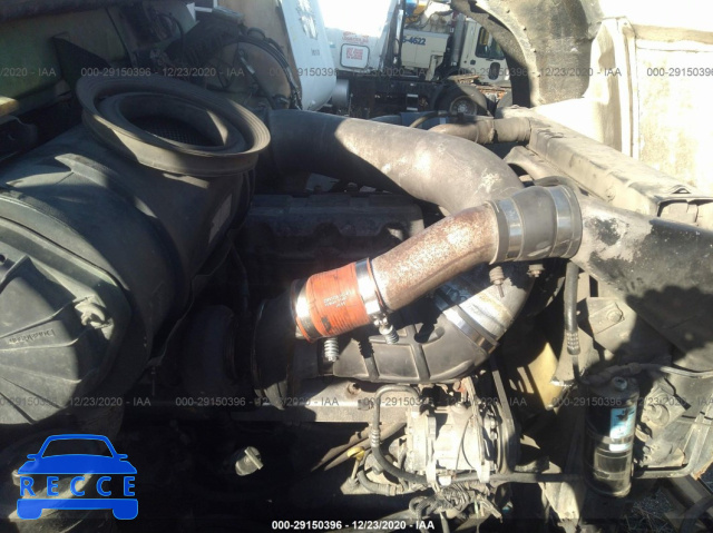 2003 MACK 700 CV700 1M2AG11C23M003120 image 9