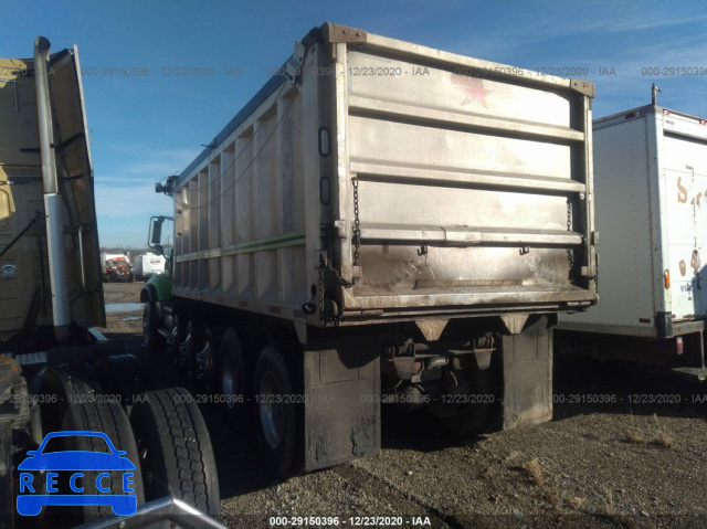 2003 MACK 700 CV700 1M2AG11C23M003120 image 2