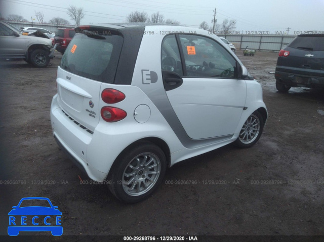 2013 SMART FORTWO ELECTRIC DRIVE  WMEEJ9AA2DK696466 image 3