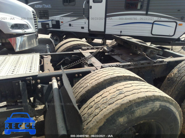 2002 FREIGHTLINER ST120 ST120 1FUJBBCG92LJ32493 image 6