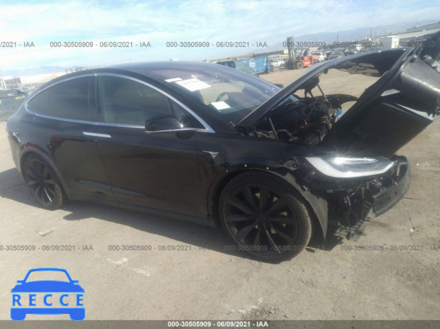 2017 TESLA MODEL X 90D/75D/100D 5YJXCBE23HF060797 image 0