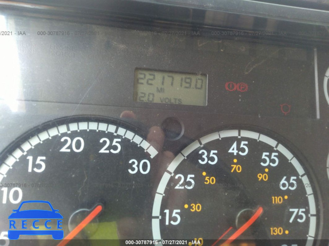 2001 FREIGHTLINER MEDIUM CONVENTIONAL FL60 1FVABPBS01HH09446 image 5