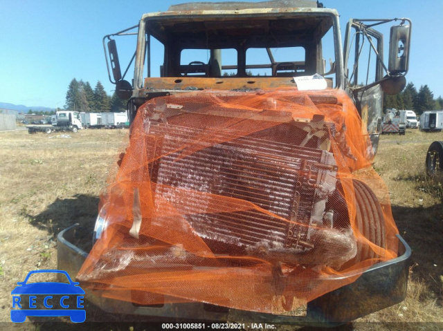 1999 FREIGHTLINER MEDIUM CONVENTIONAL FL112 1FUWTECA3XHB30557 image 9