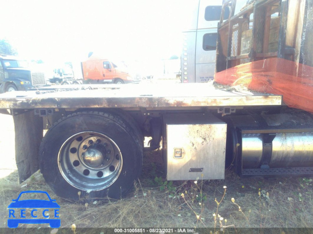 1999 FREIGHTLINER MEDIUM CONVENTIONAL FL112 1FUWTECA3XHB30557 image 8