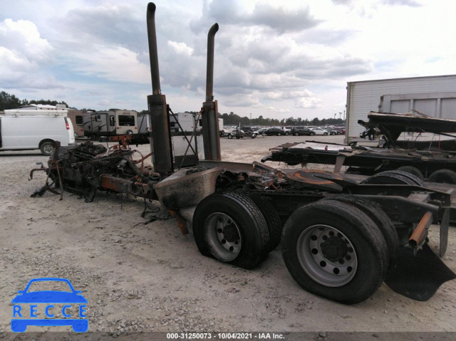 2004 FREIGHTLINER ST120 ST120 1FUJBBCK54LM66916 Bild 2