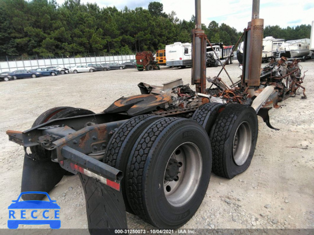 2004 FREIGHTLINER ST120 ST120 1FUJBBCK54LM66916 Bild 3