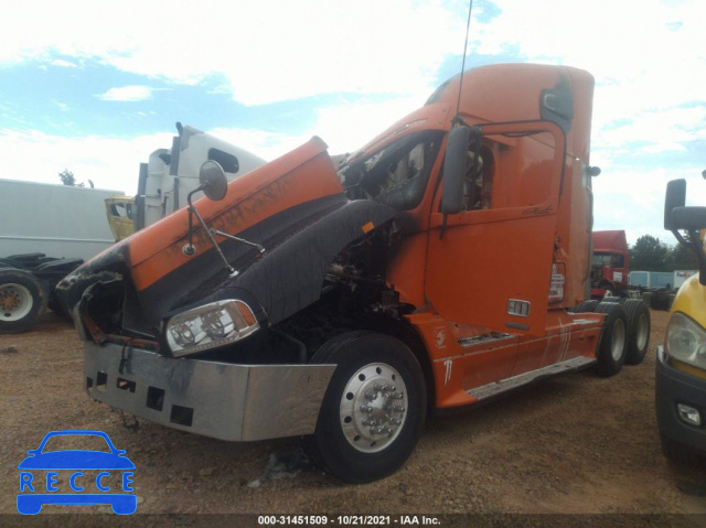 2004 FREIGHTLINER ST120  1FUJBBCG44CM40741 image 1