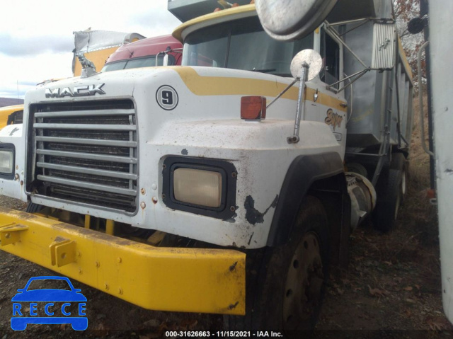 1994 MACK RD690S RD600 1M2P264C4RM016557 Bild 1