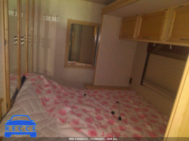 2007 WORKHORSE CUSTOM CHASSIS MOTORHOME CHASSIS W24 5B4MPA7G863415974 зображення 7