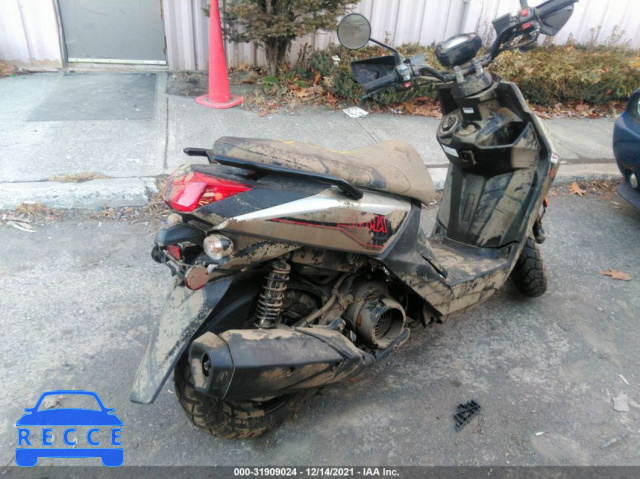 2017 YAMAHA YW125  RKRSEB1Y0HA002078 image 3