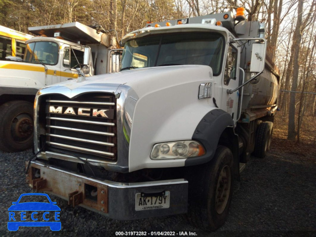 2007 MACK 700 CT700 1M2AL02C97M003707 image 1