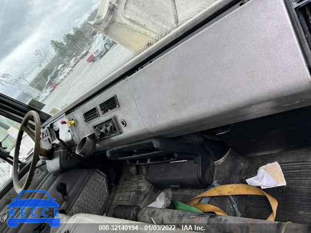 2003 FREIGHTLINER MEDIUM CONVENTIONAL FL70 1FVABSBV93HK52892 image 4