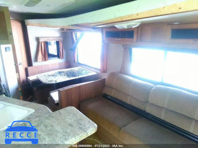 2016 COACHMEN CATALINA 5ZT2CANB2GA024349 image 5