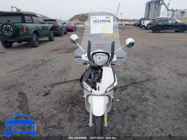 2018 VESPA SPRINT 150 3V ZAPM898G8J7000173 зображення 4