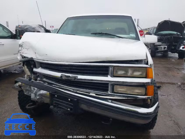 1998 CHEVROLET K3500 1GCHK33R1WF048430 image 11