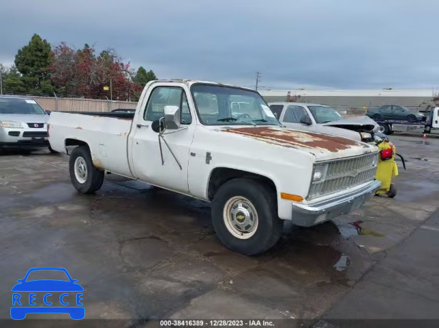 1982 CHEVROLET C20 1GCGC24M5CZ101050 Bild 0