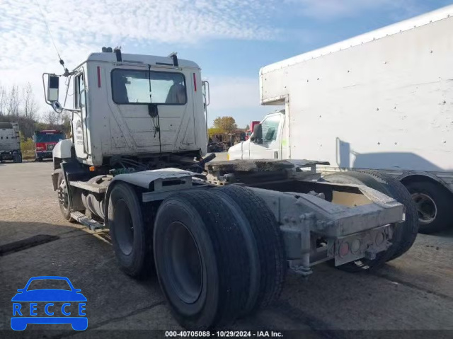 1999 MACK CH613 CH600 1M1AA13Y6XW118442 image 2