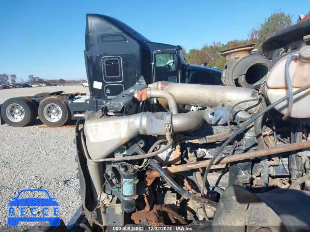 2006 MACK CV713 CV700 1M2AG11C16M042477 image 9
