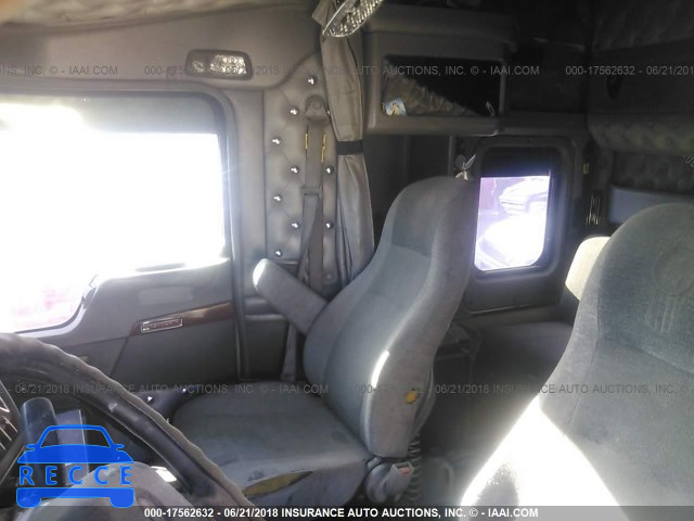 2006 KENWORTH T600 T600 1XKADB9X66R137084 зображення 4