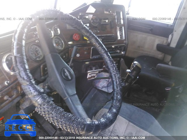 1997 FREIGHTLINER FLD FLD120 1FUYDSEB9VL665734 image 4