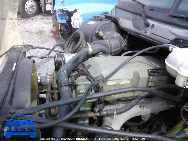 2002 FREIGHTLINER ST120 ST120 1FUJBBCG32LJ07797 image 8