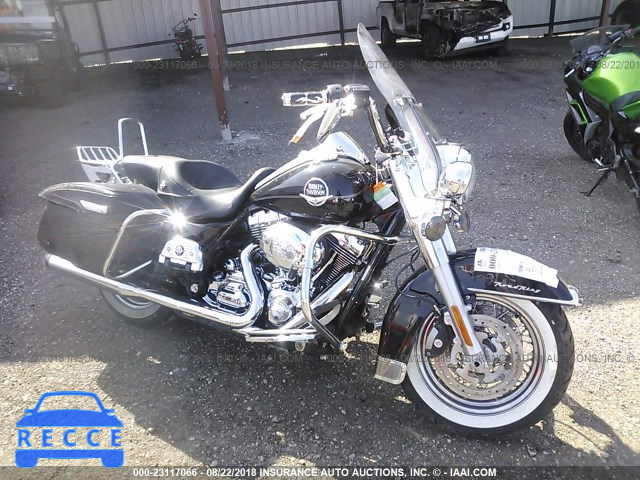 2010 HARLEY-DAVIDSON FLHRC 1HD1FR415AB675051 image 0