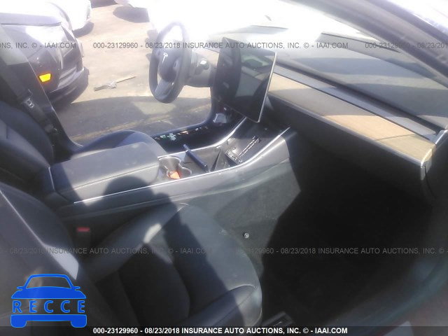 2018 TESLA MODEL 3 5YJ3E1EA9JF025925 image 4