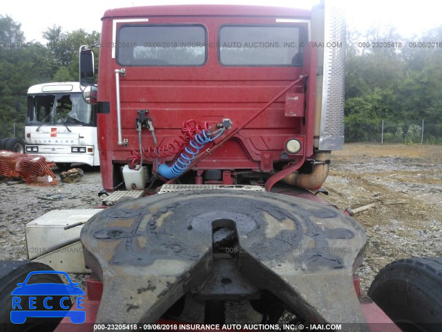 2000 FREIGHTLINER FL70 1FUWHJBA6YHG02764 image 6