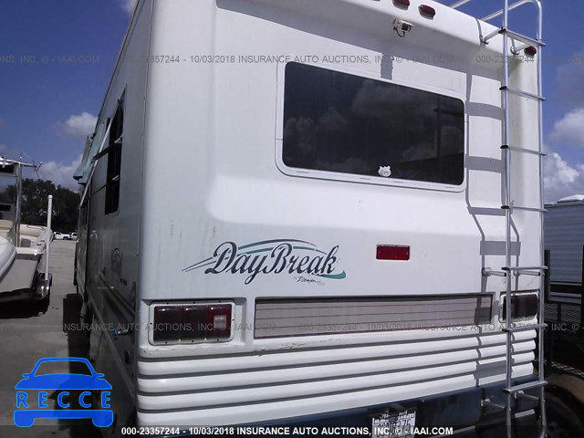 1999 WORKHORSE CUSTOM CHASSIS MOTORHOME CHASSIS P3500 5B4LP37J6X3313819 image 2