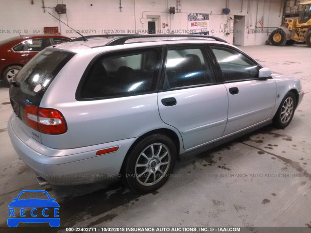 2004 VOLVO V40 1.9T YV1VW27524F079685 image 3